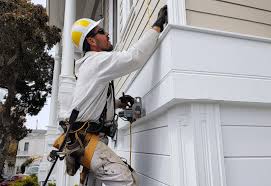 Best Vinyl Siding Installation  in Ionia, MI